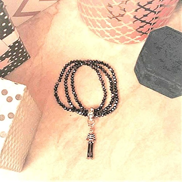 French Lady Stretch Bracelet Beaded BLACK Luxury Charm Paris style Multi-strand - Picture 4 of 6